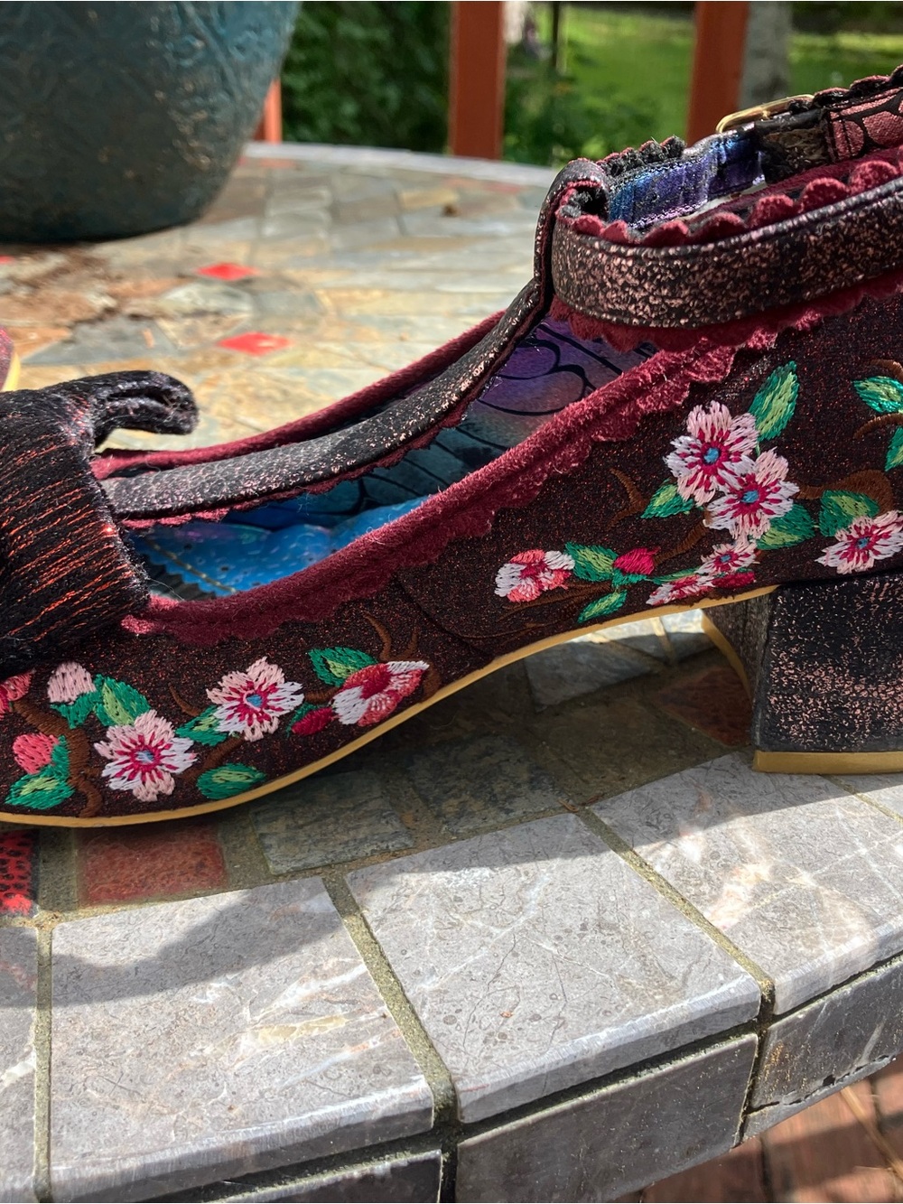 Irregular Choice Burgundy Floral T-Strap Heels with Bow, size 39 - Picture 4 of 9